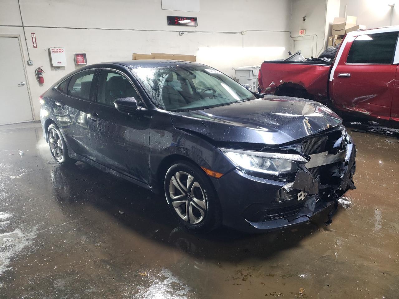 2017 HONDA CIVIC LX - Фото 4