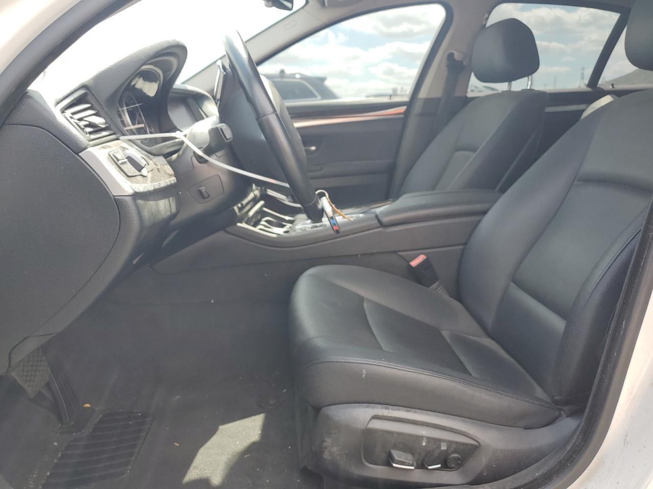 2016 BMW 528 I - Image 7