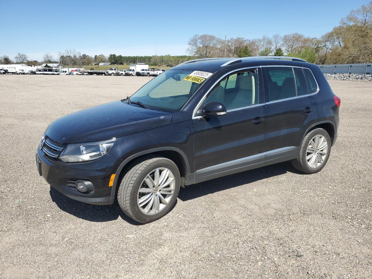 2014 VOLKSWAGEN TIGUAN S