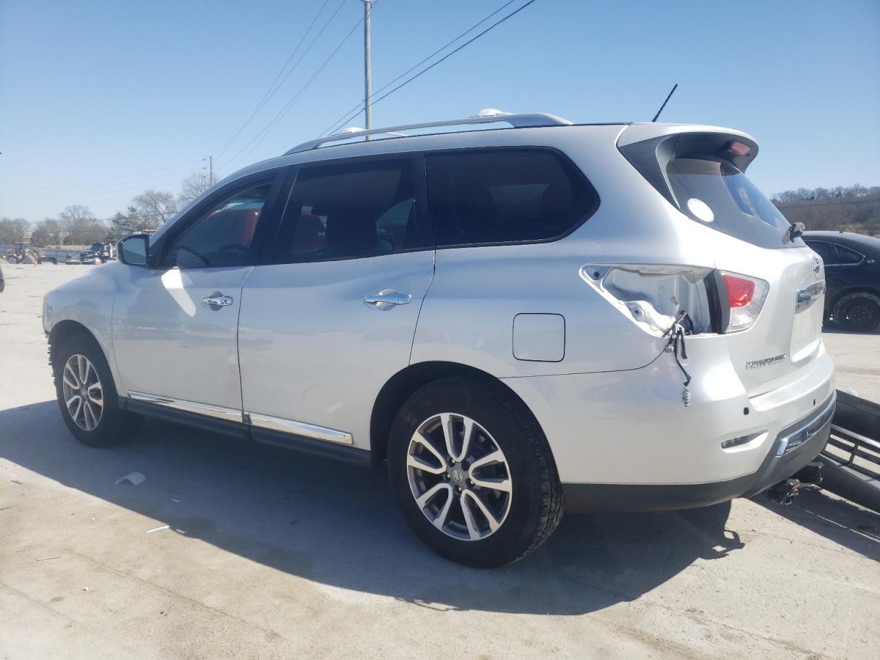 2013 NISSAN PATHFINDER - Image 2