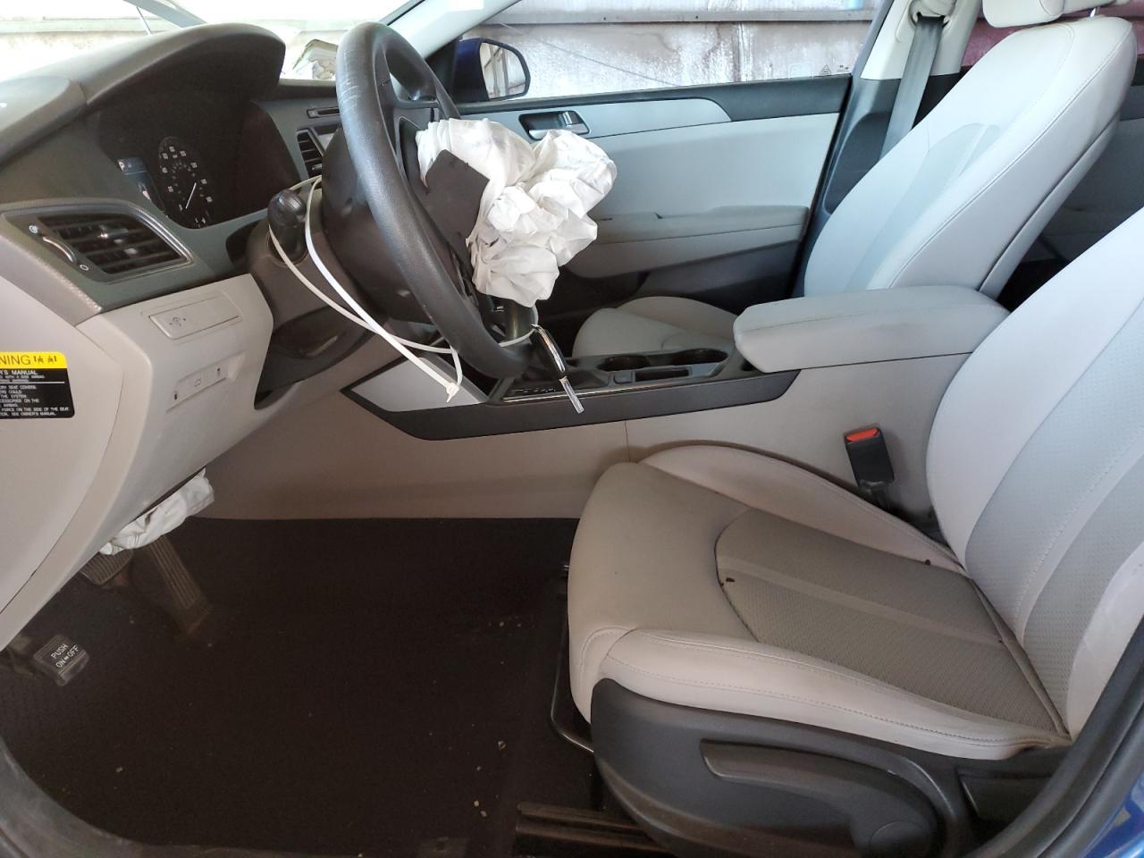 2017 HYUNDAI SONATA SE - Фото 7