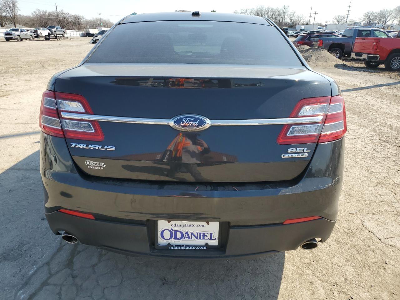 2014 FORD TAURUS SEL - Фото 6