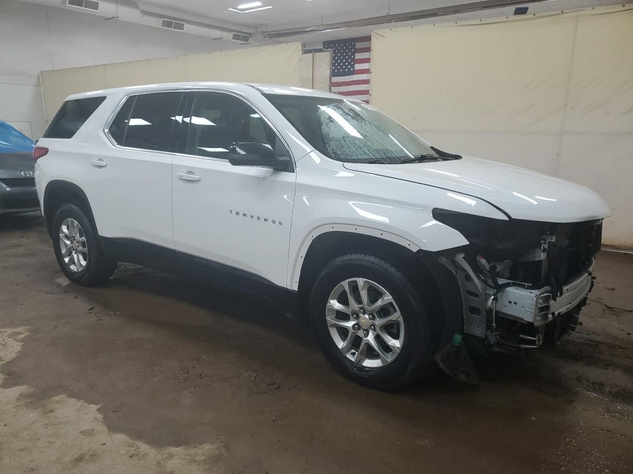 2021 CHEVROLET TRAVERSE L - Фото 4