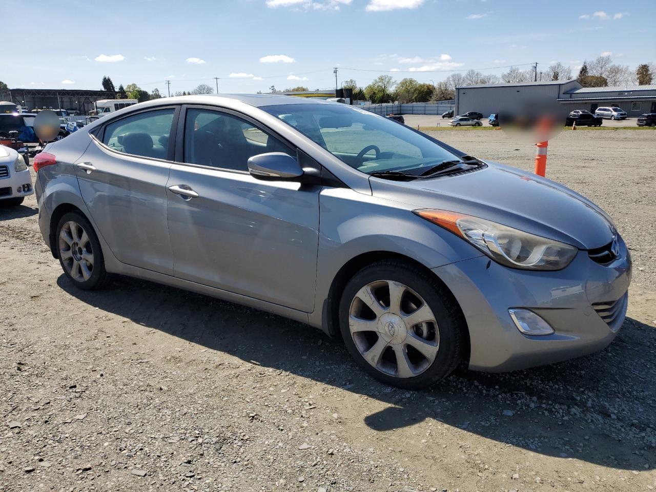 2013 HYUNDAI ELANTRA GL - Image 4