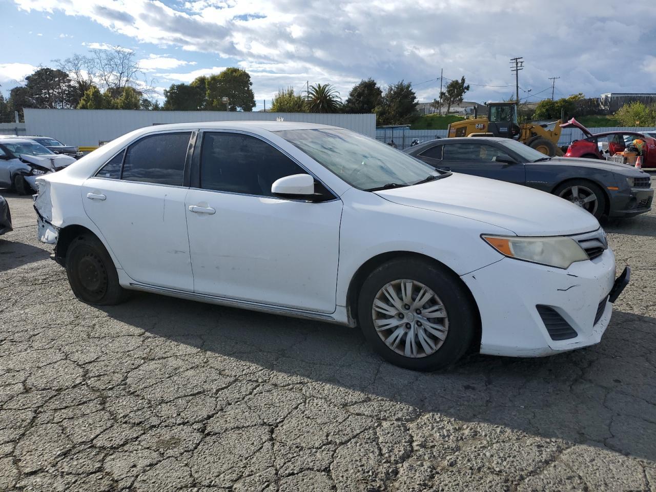 2012 TOYOTA CAMRY BASE - Image 4
