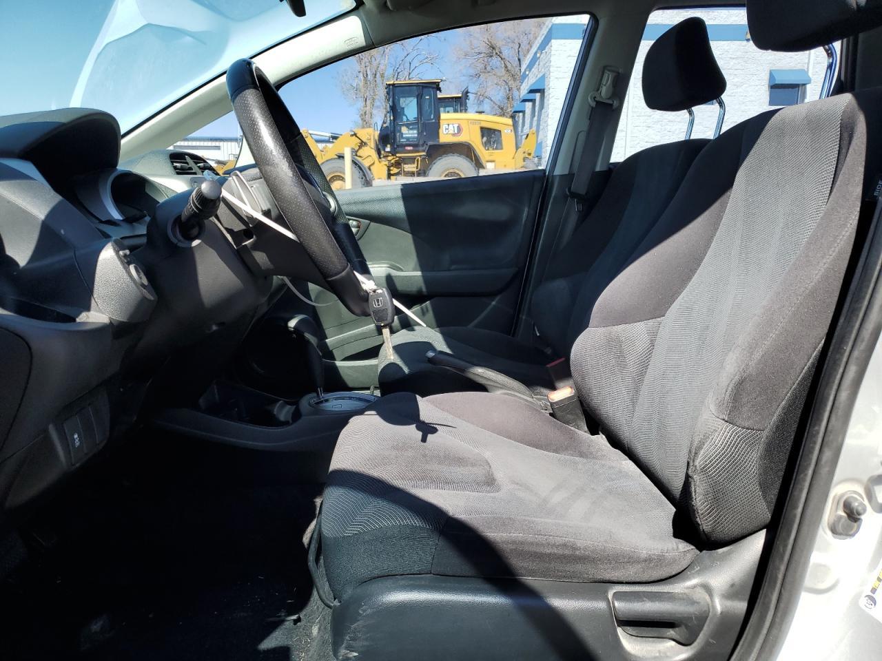 2011 HONDA FIT SPORT - Image 7