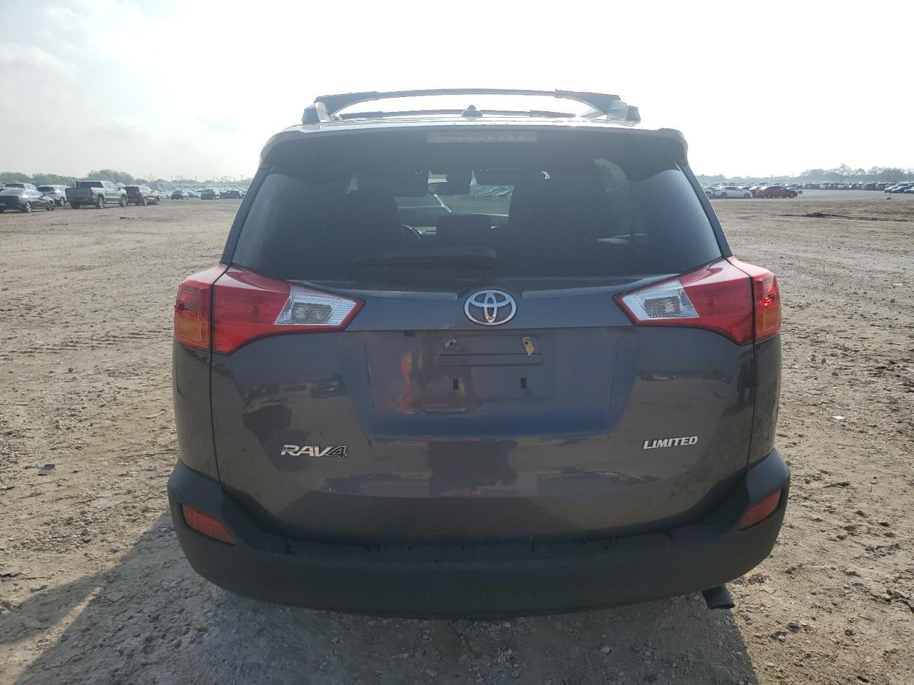 2015 TOYOTA RAV4 LIMIT - Фото 6