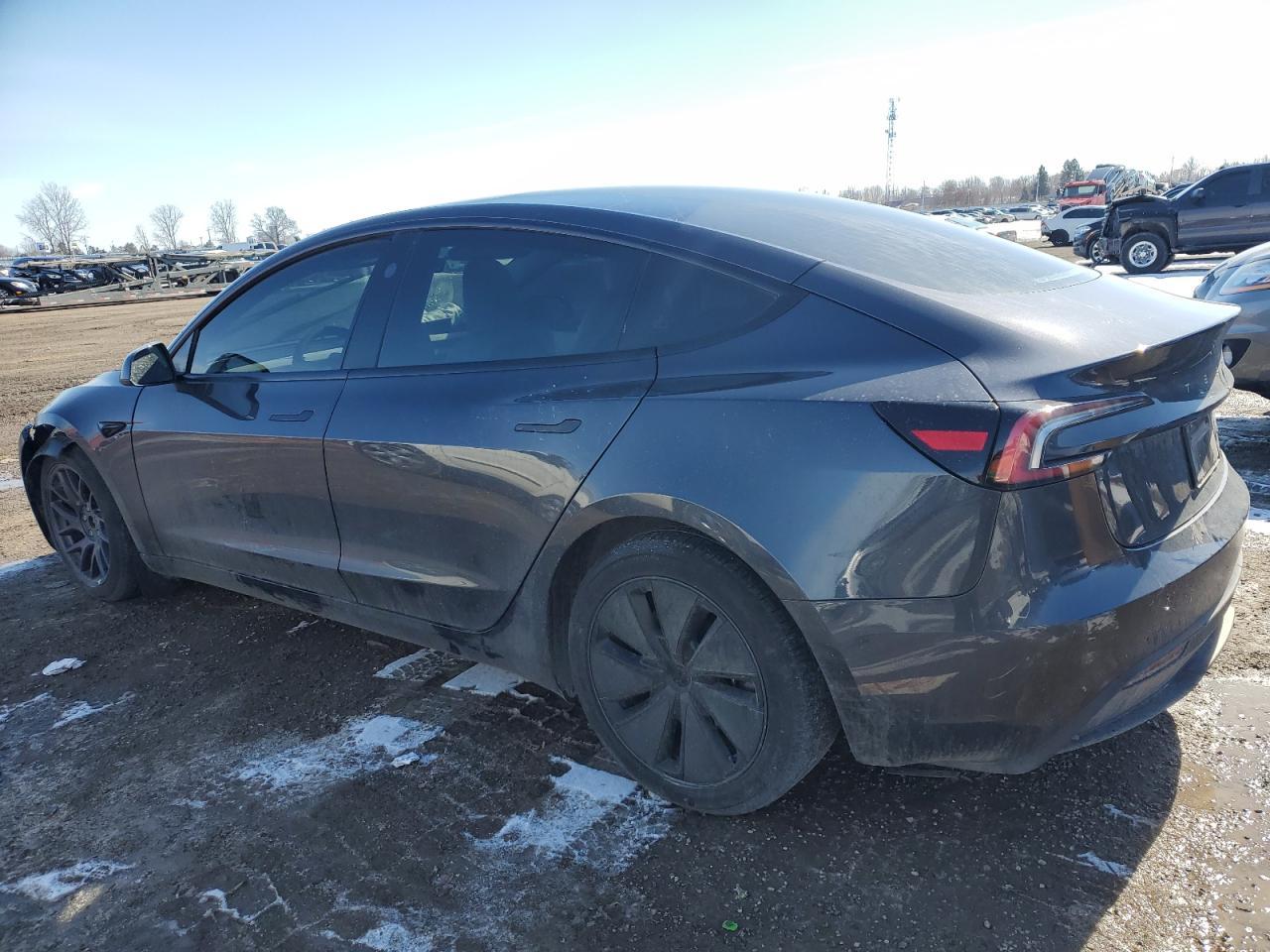 2024 TESLA MODEL 3 - Image 2