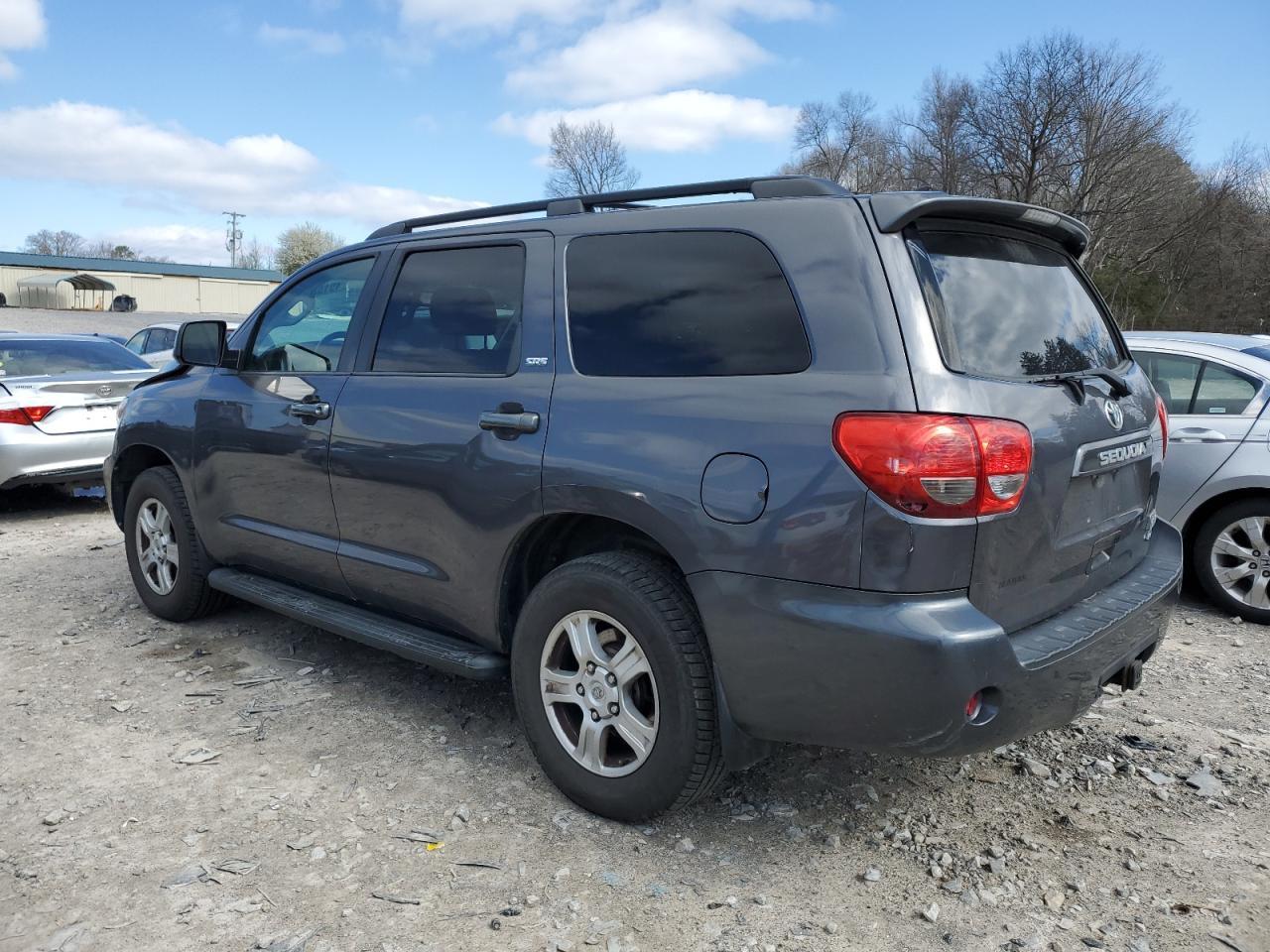 2012 TOYOTA SEQUOIA SR - Фото 2