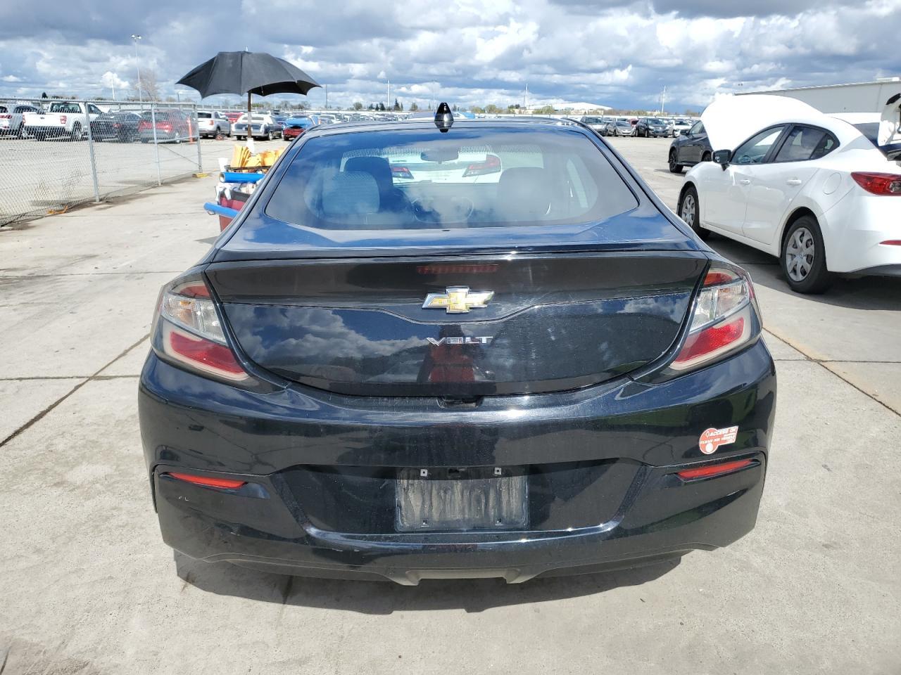 2017 CHEVROLET VOLT LT - Image 6
