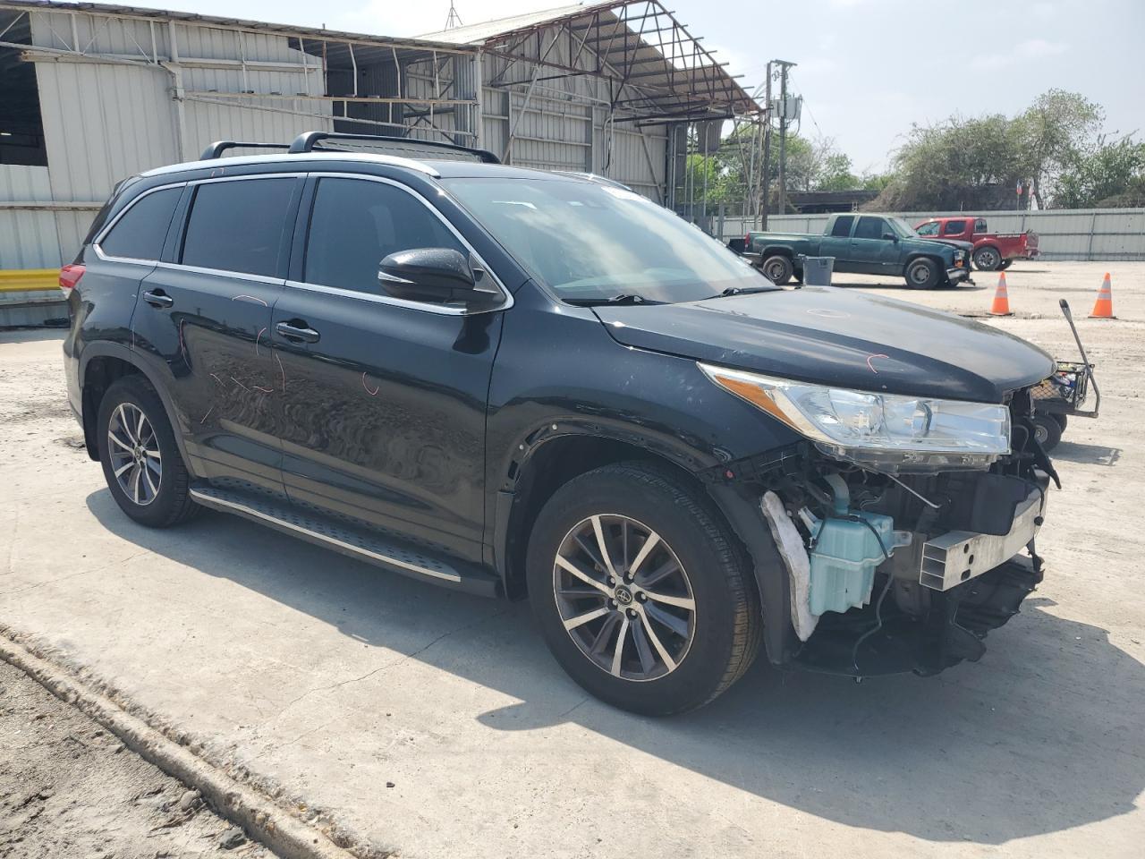 2018 TOYOTA HIGHLANDER - Фото 4
