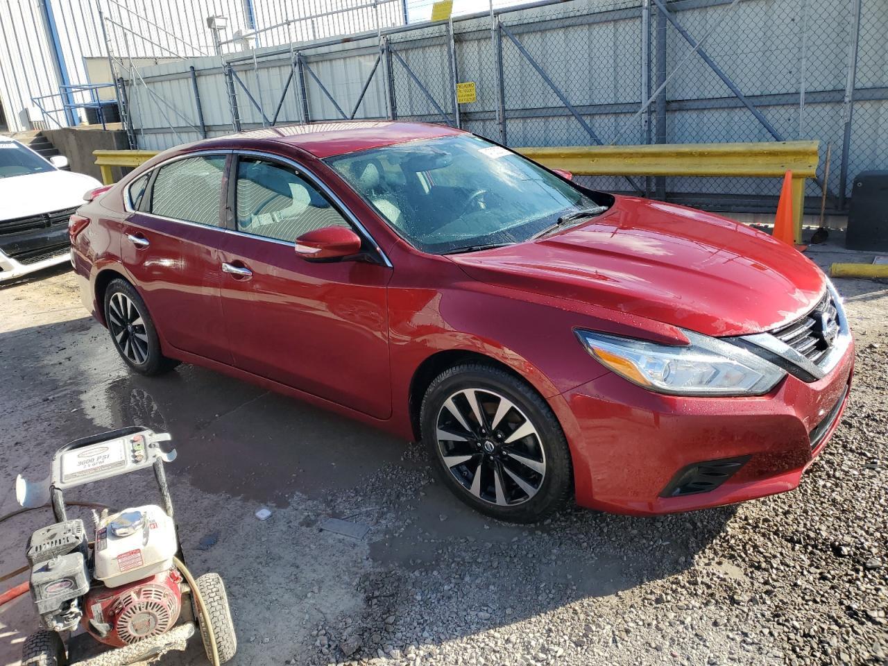 2018 NISSAN ALTIMA 2.5 - Фото 4
