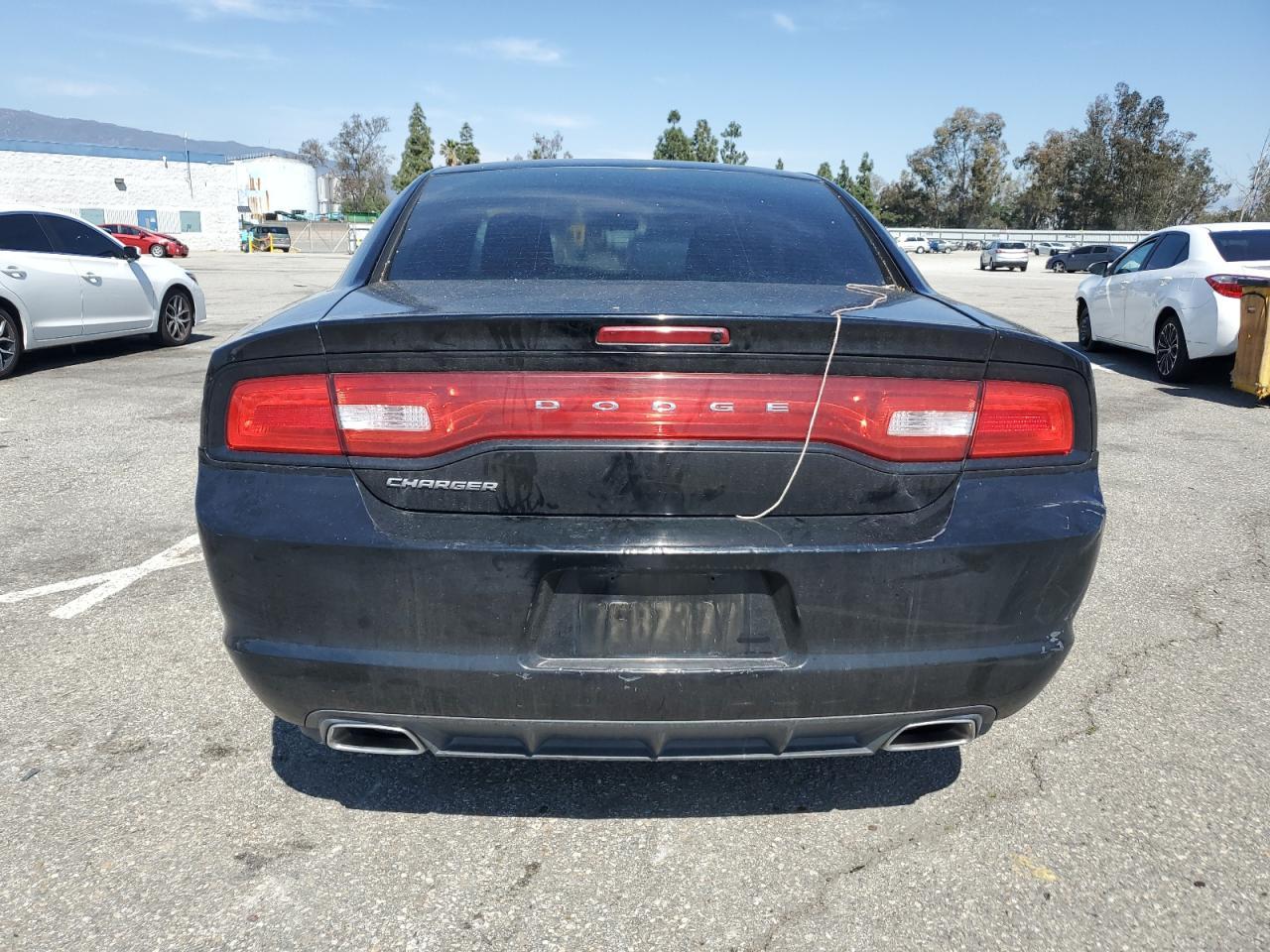 2014 DODGE CHARGER SE - Image 6
