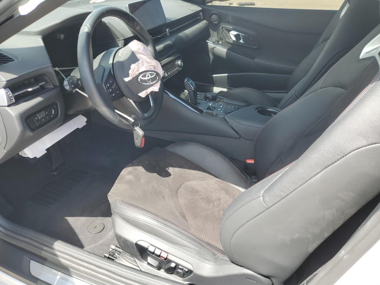 2025 TOYOTA SUPRA BASE - Фото 7