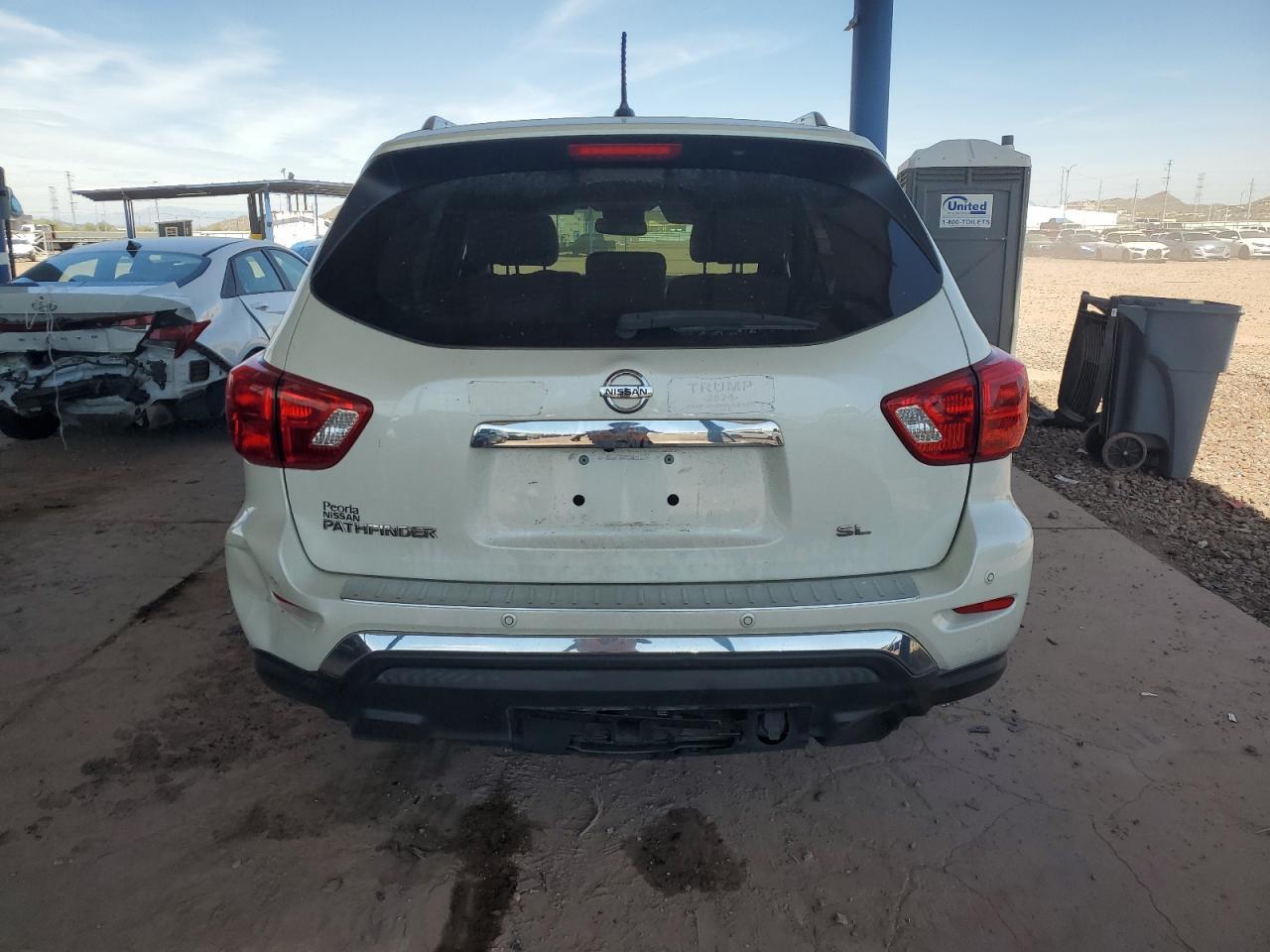 2017 NISSAN PATHFINDER - Image 6