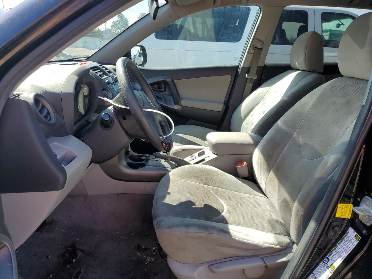 2011 TOYOTA RAV4 - Image 7