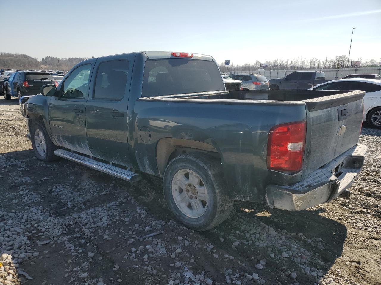 2012 CHEVROLET SILVERADO - Image 2