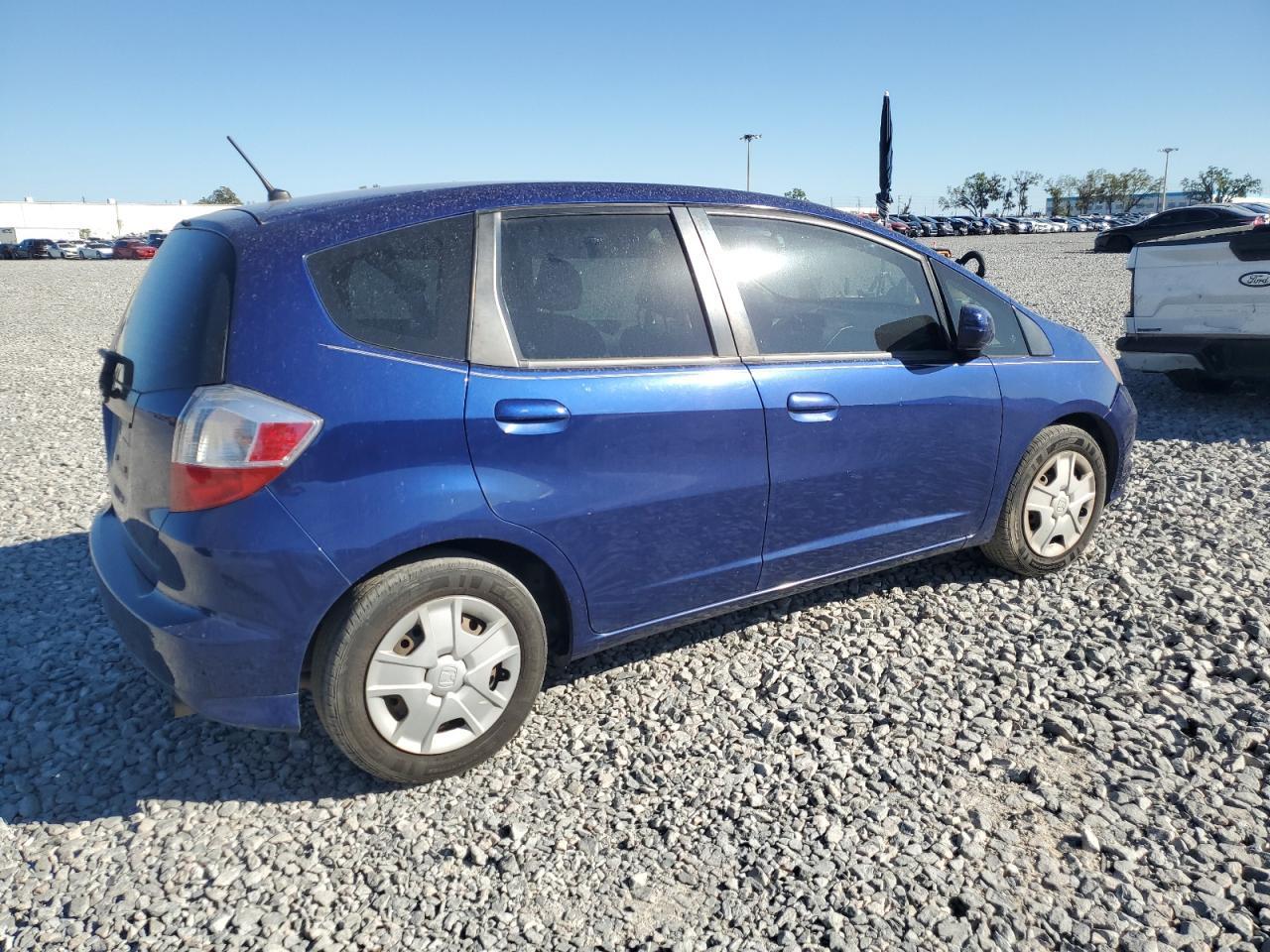 2013 HONDA FIT - Фото 3