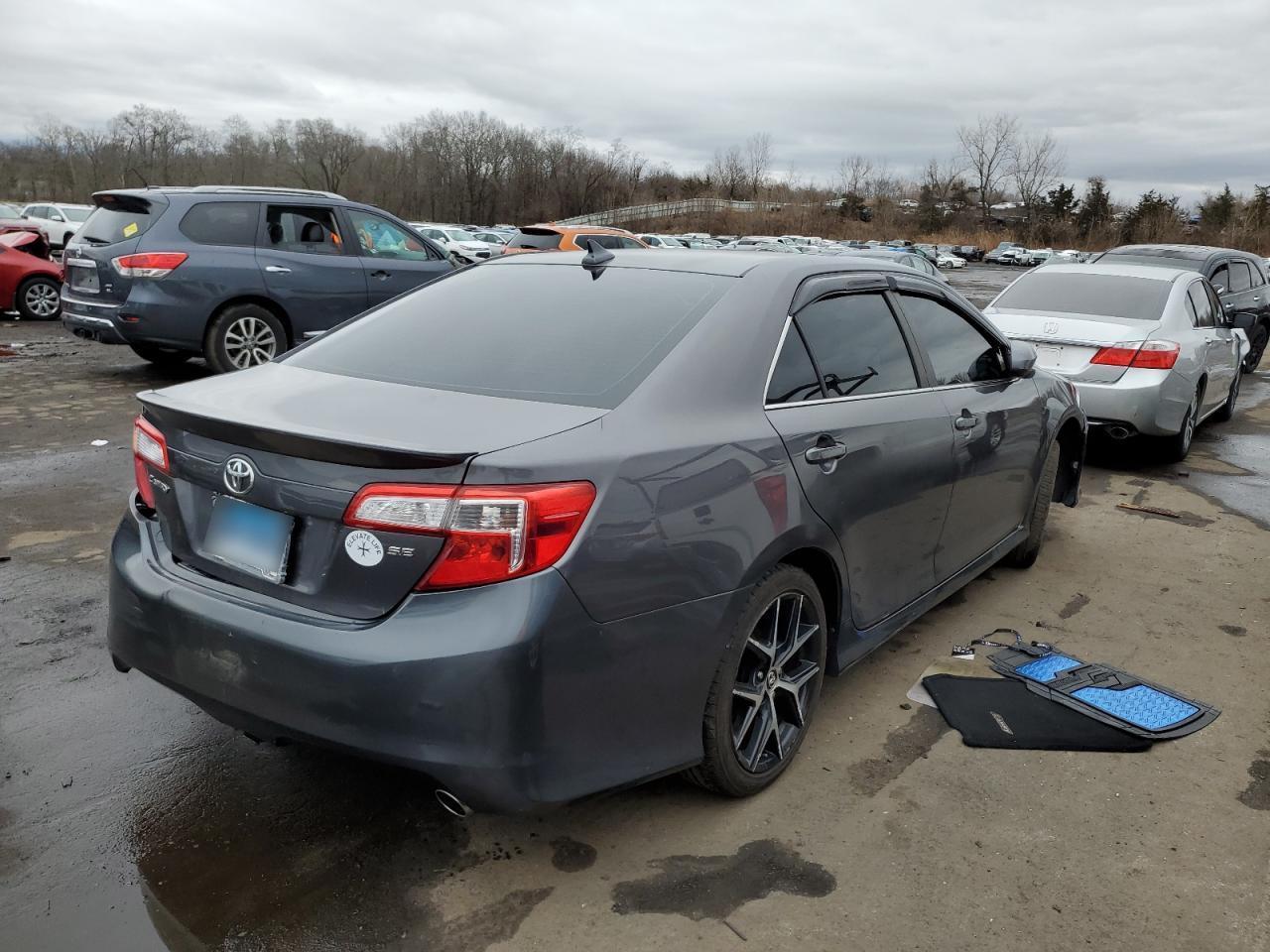 2013 TOYOTA CAMRY L - Image 3
