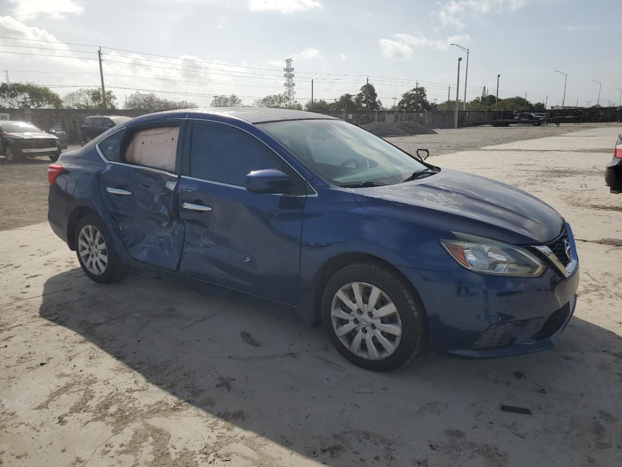 2016 NISSAN SENTRA S - Фото 4