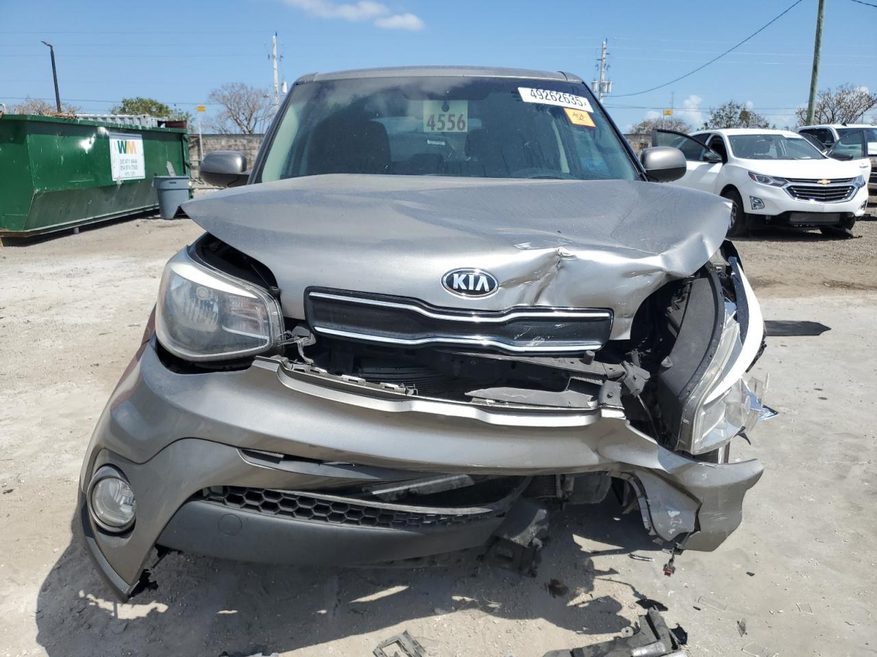 2019 KIA SOUL + - Image 5