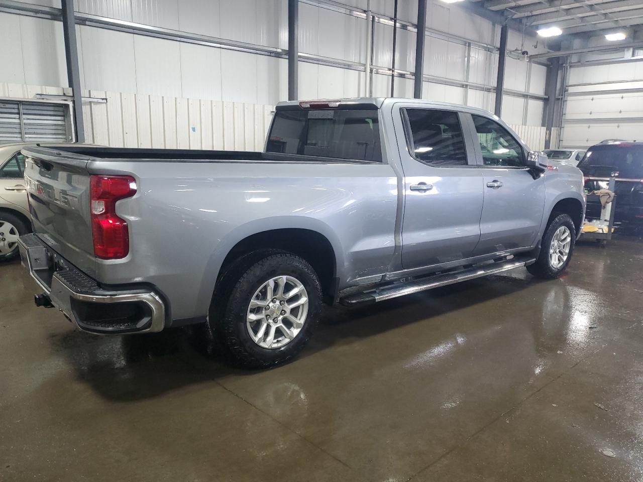 2023 CHEVROLET SILVERADO - Image 3
