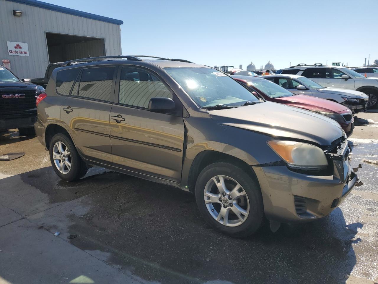 2011 TOYOTA RAV4 - Image 4