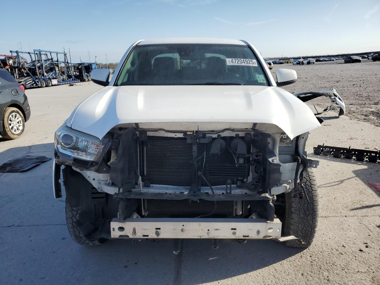 2018 TOYOTA TACOMA DOU - Фото 5