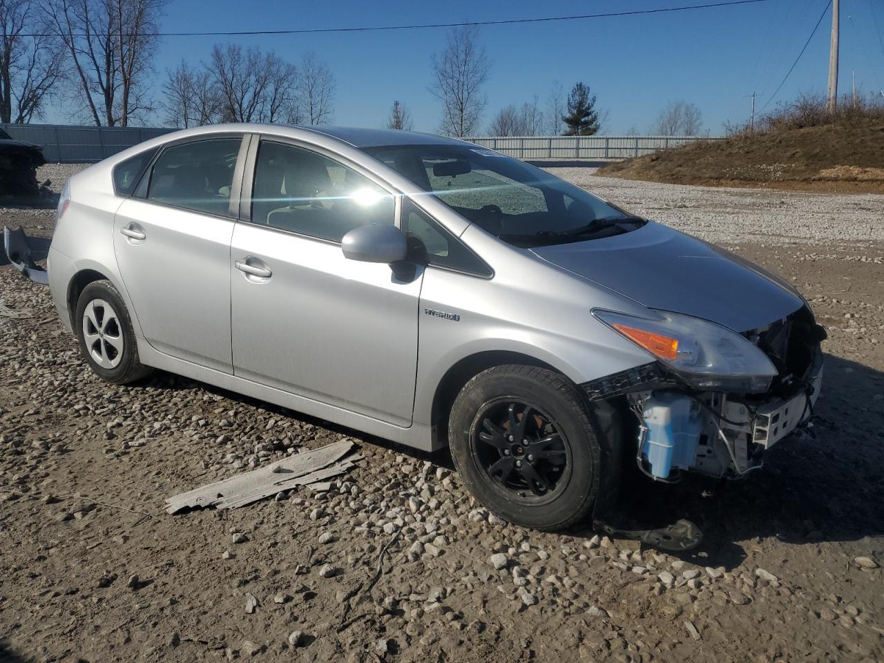 2013 TOYOTA PRIUS - Image 4