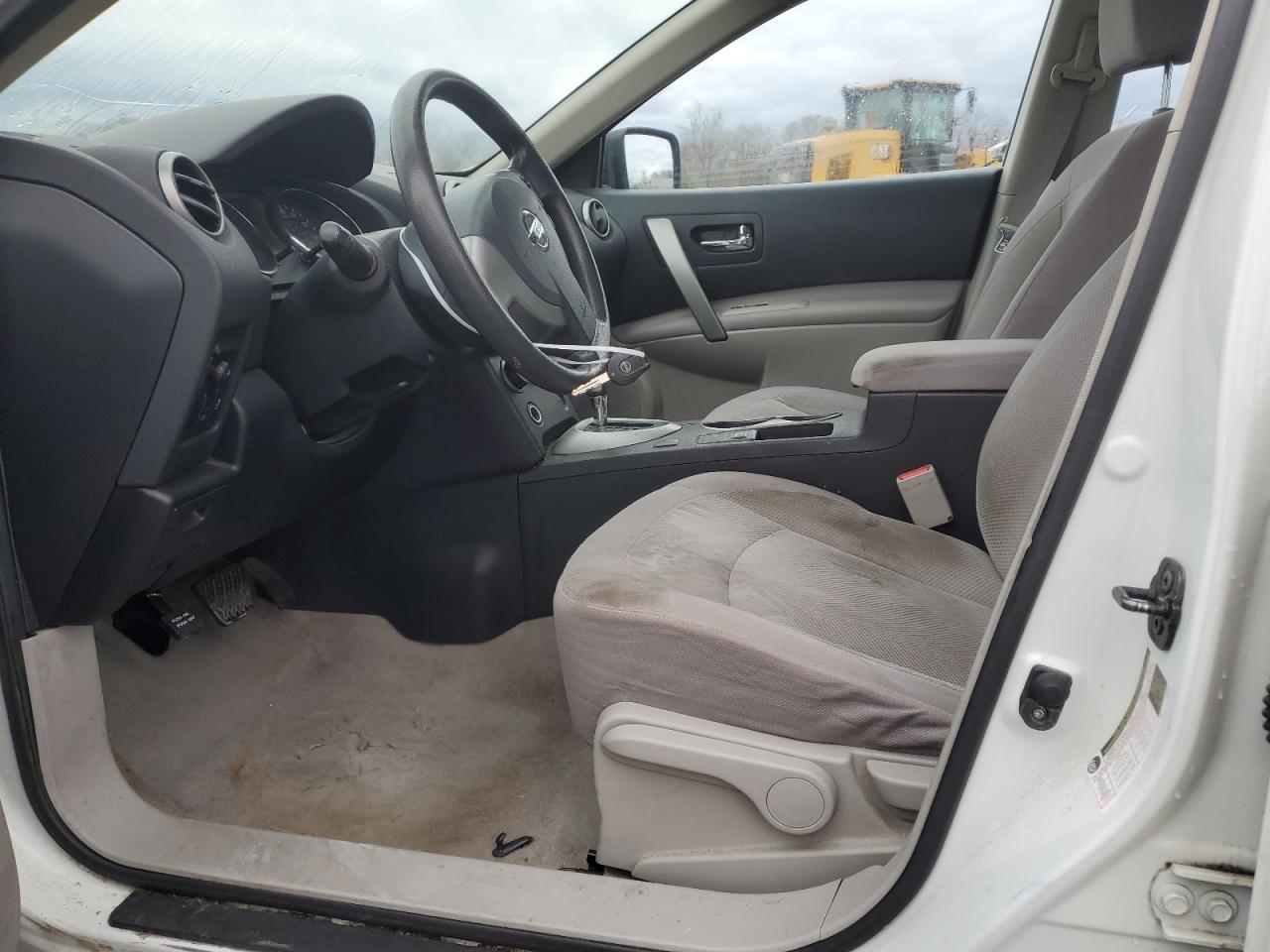 2013 NISSAN ROGUE S - Фото 7