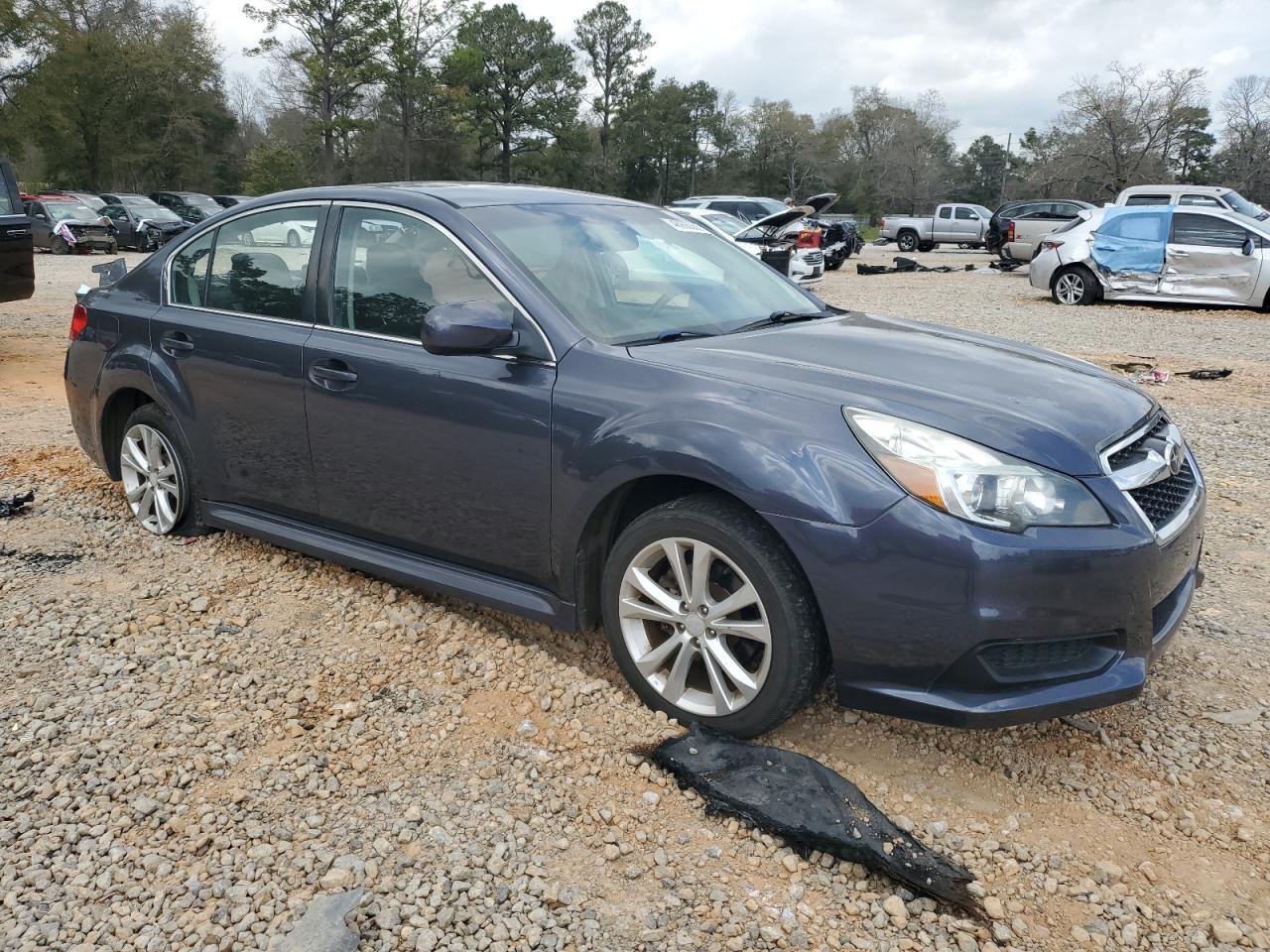2014 SUBARU LEGACY 2.5 - Image 4