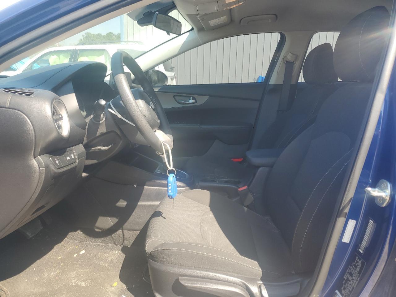 2021 KIA FORTE FE - Image 7