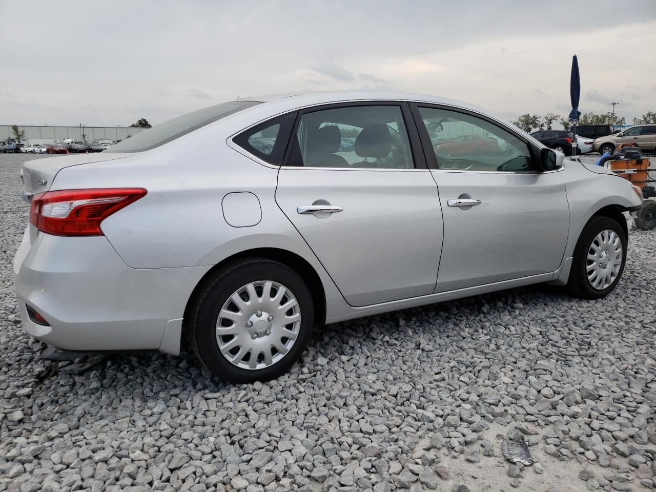 2016 NISSAN SENTRA S - Фото 3