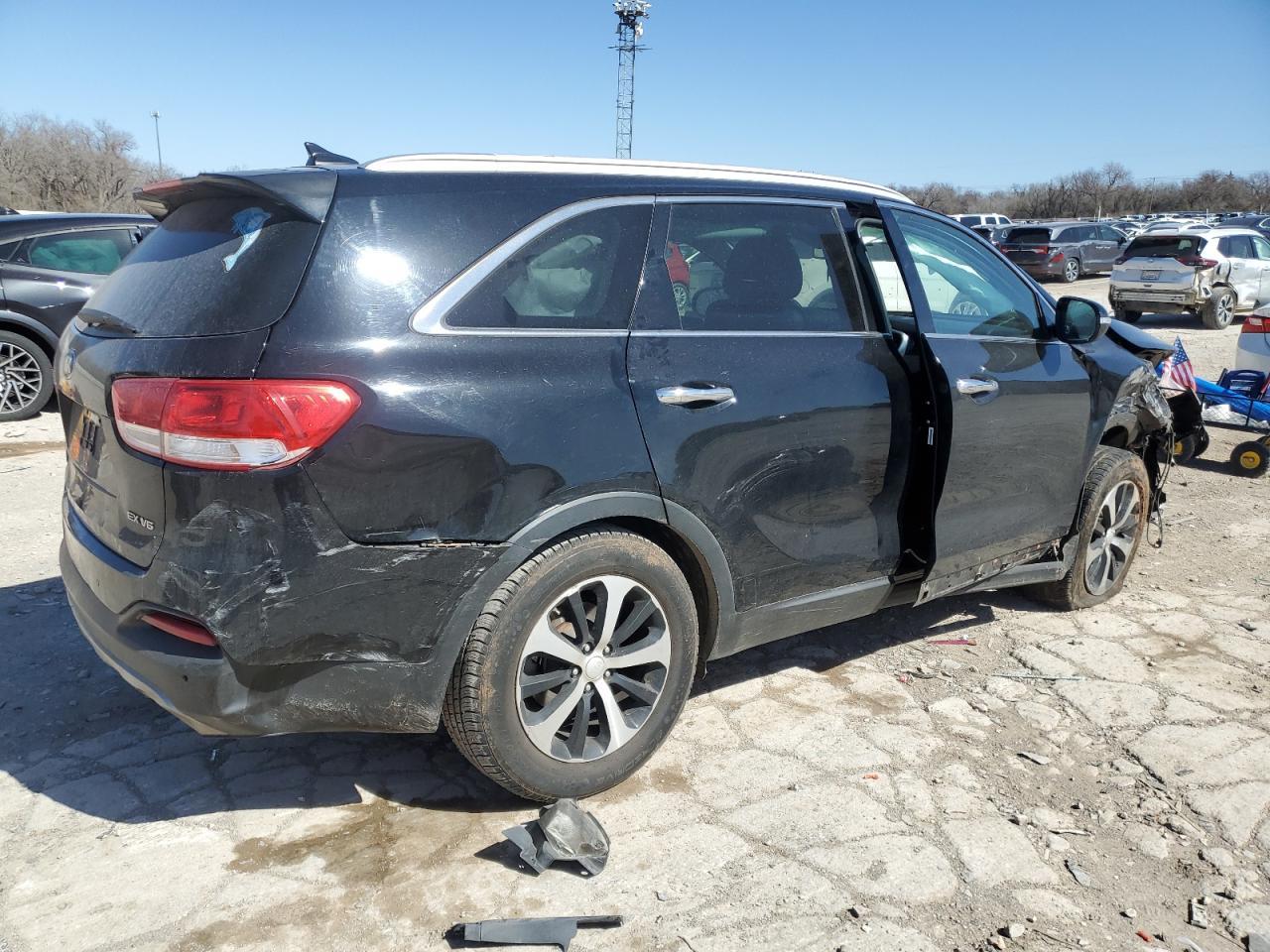 2016 KIA SORENTO EX - Image 3