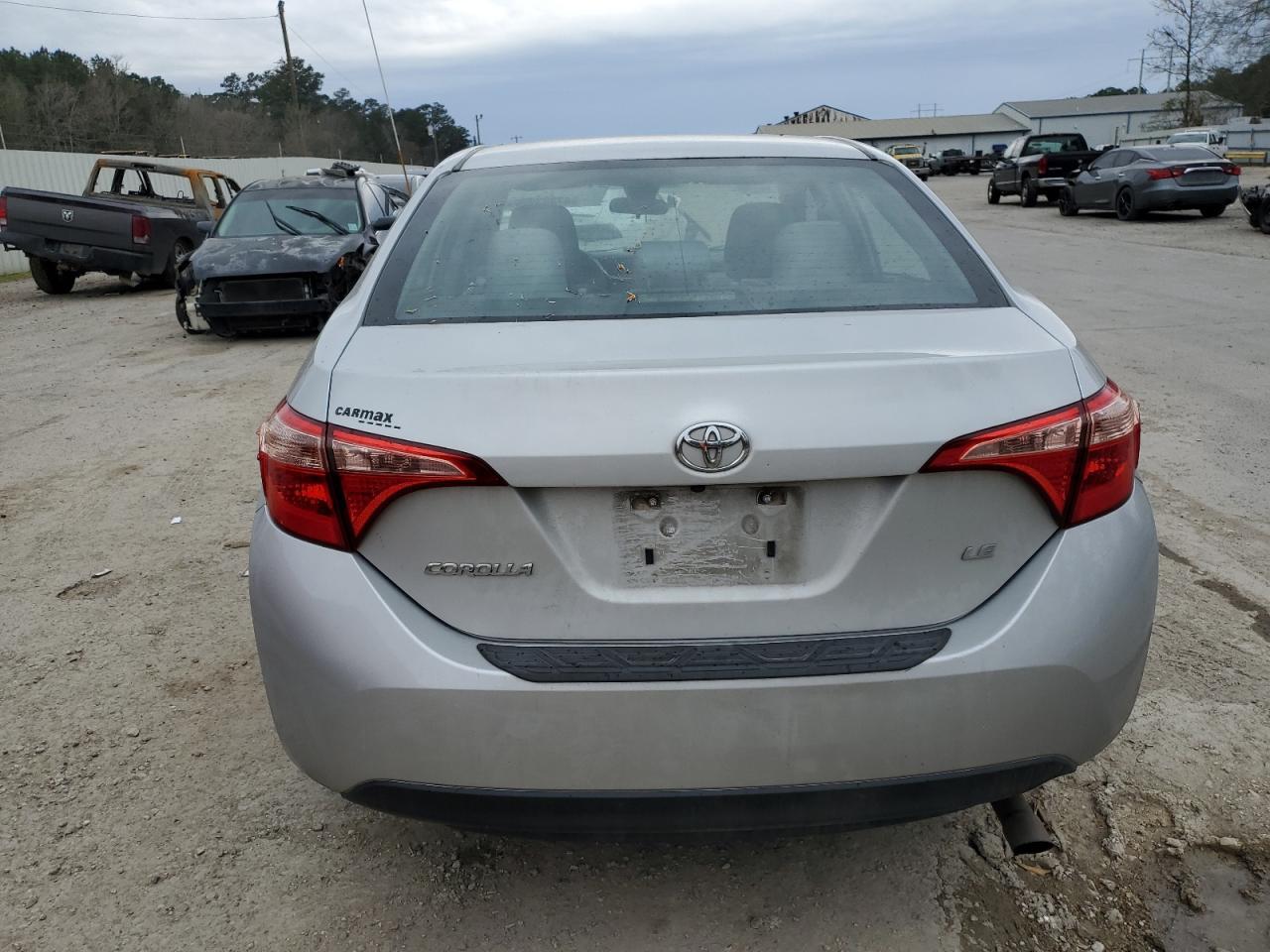 2018 TOYOTA COROLLA L - Image 6