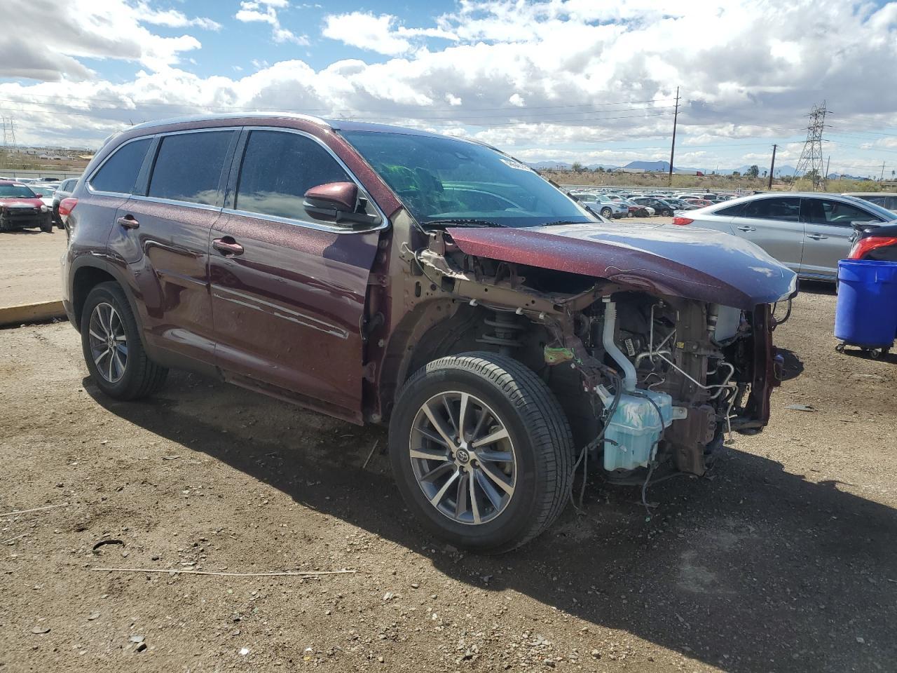 2019 TOYOTA HIGHLANDER - Фото 4