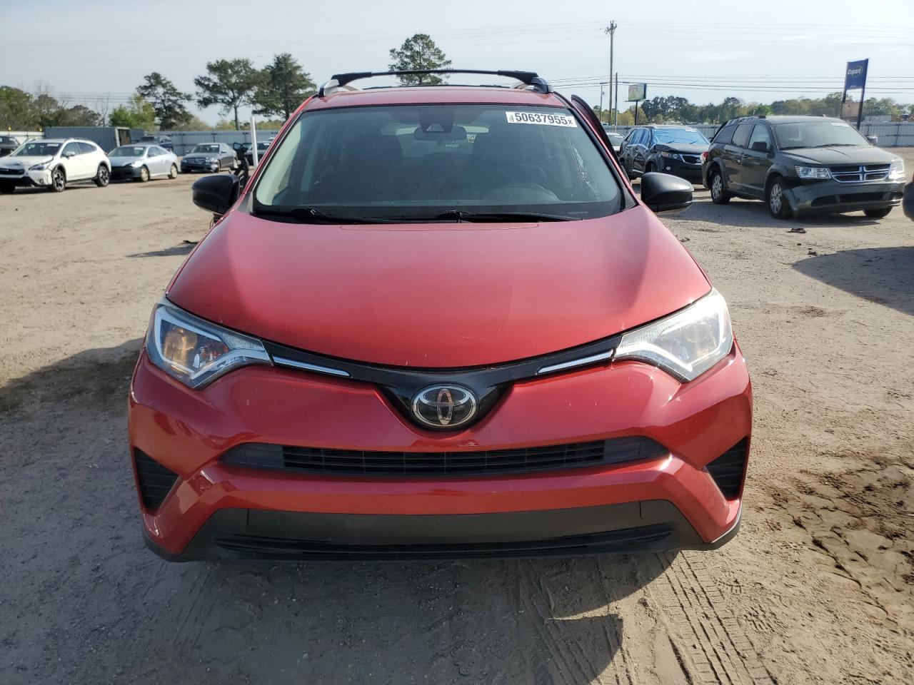 2017 TOYOTA RAV4 LE - Фото 5