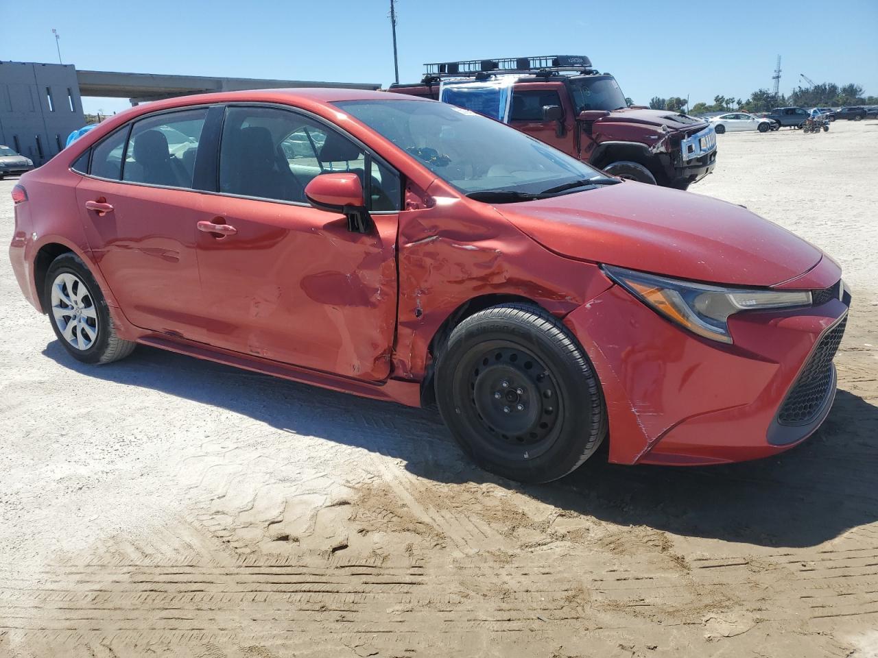 2021 TOYOTA COROLLA LE - Фото 4