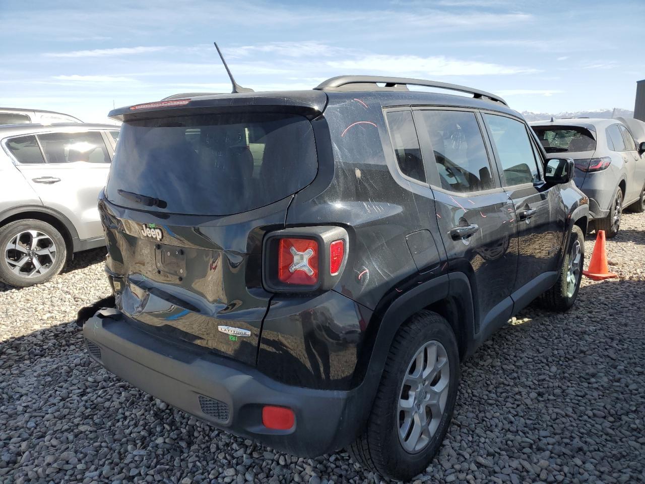 2016 JEEP RENEGADE L - Image 3