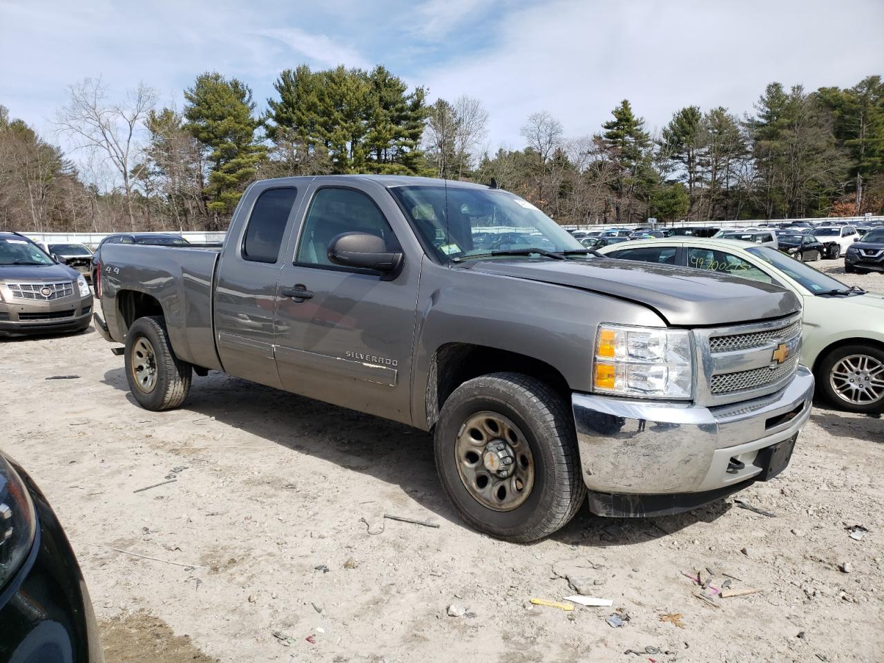2013 CHEVROLET SILVERADO - Фото 4
