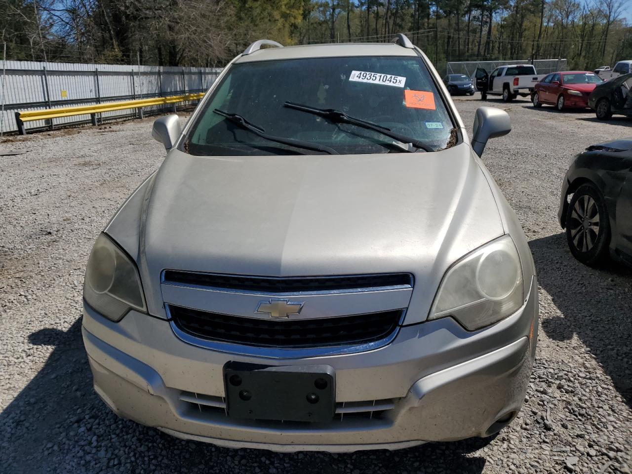2014 CHEVROLET CAPTIVA LT - Image 5