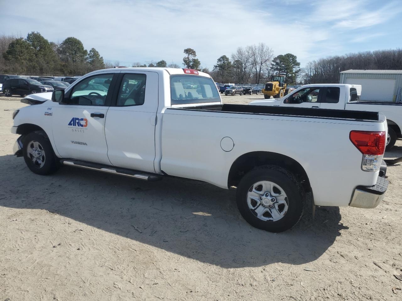 2011 TOYOTA TUNDRA DOU - Image 2