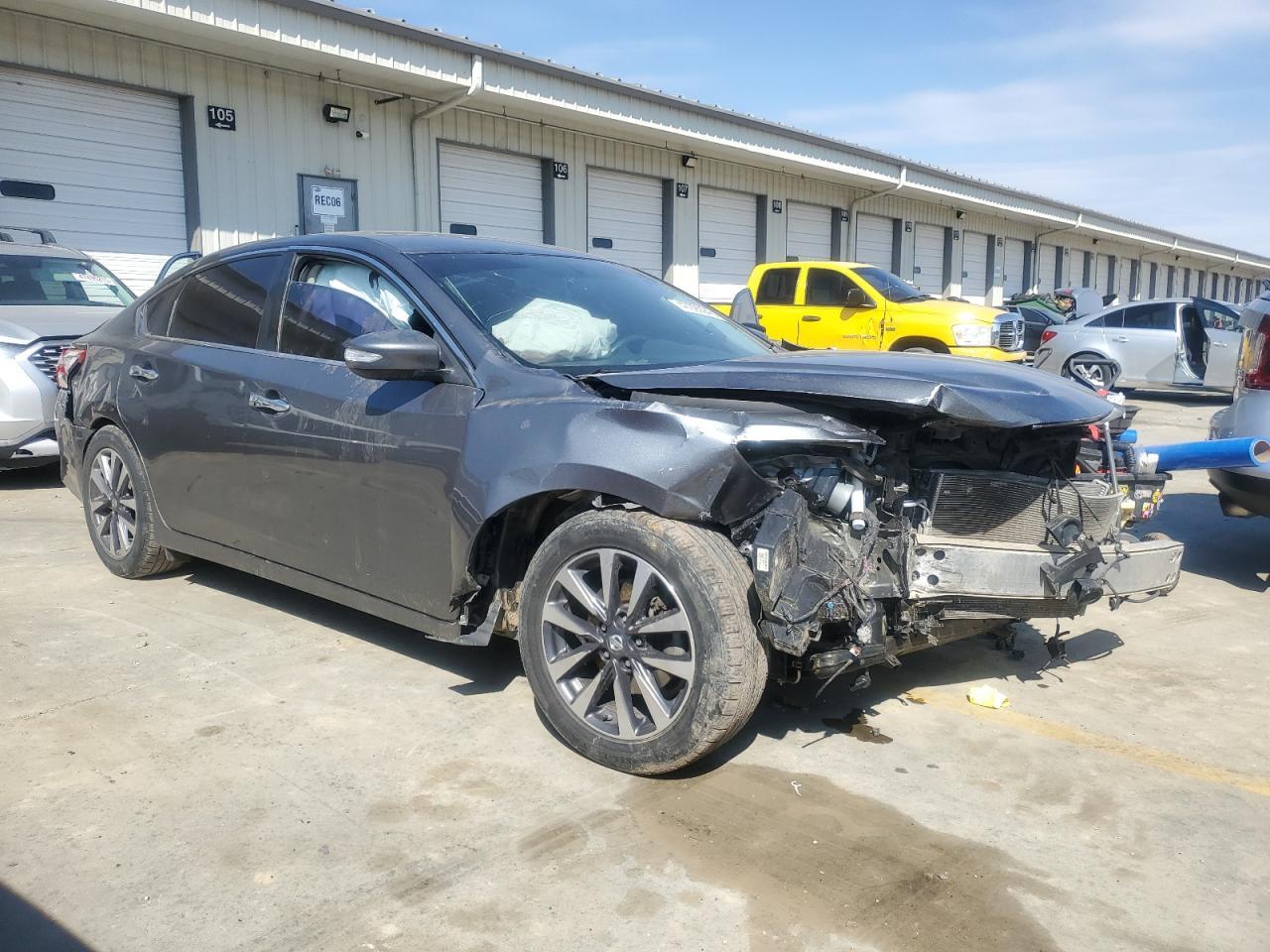 2017 NISSAN ALTIMA 2.5 - Фото 4