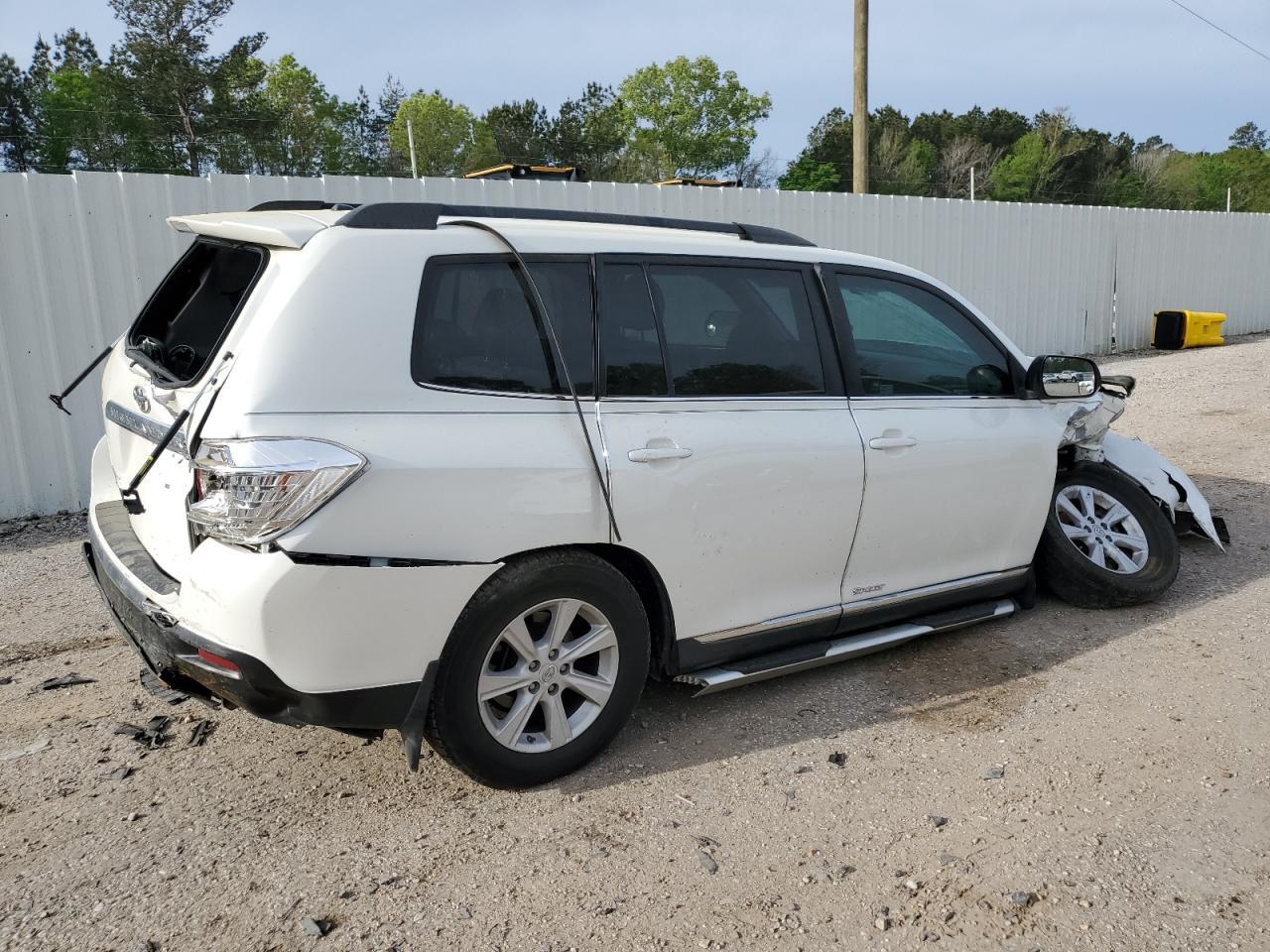 2012 TOYOTA HIGHLANDER - Image 3