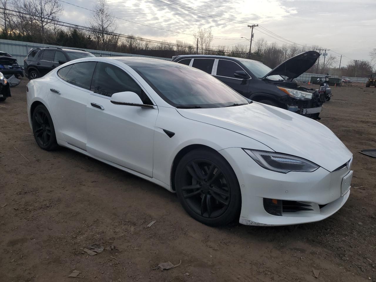 2017 TESLA MODEL S - Фото 4