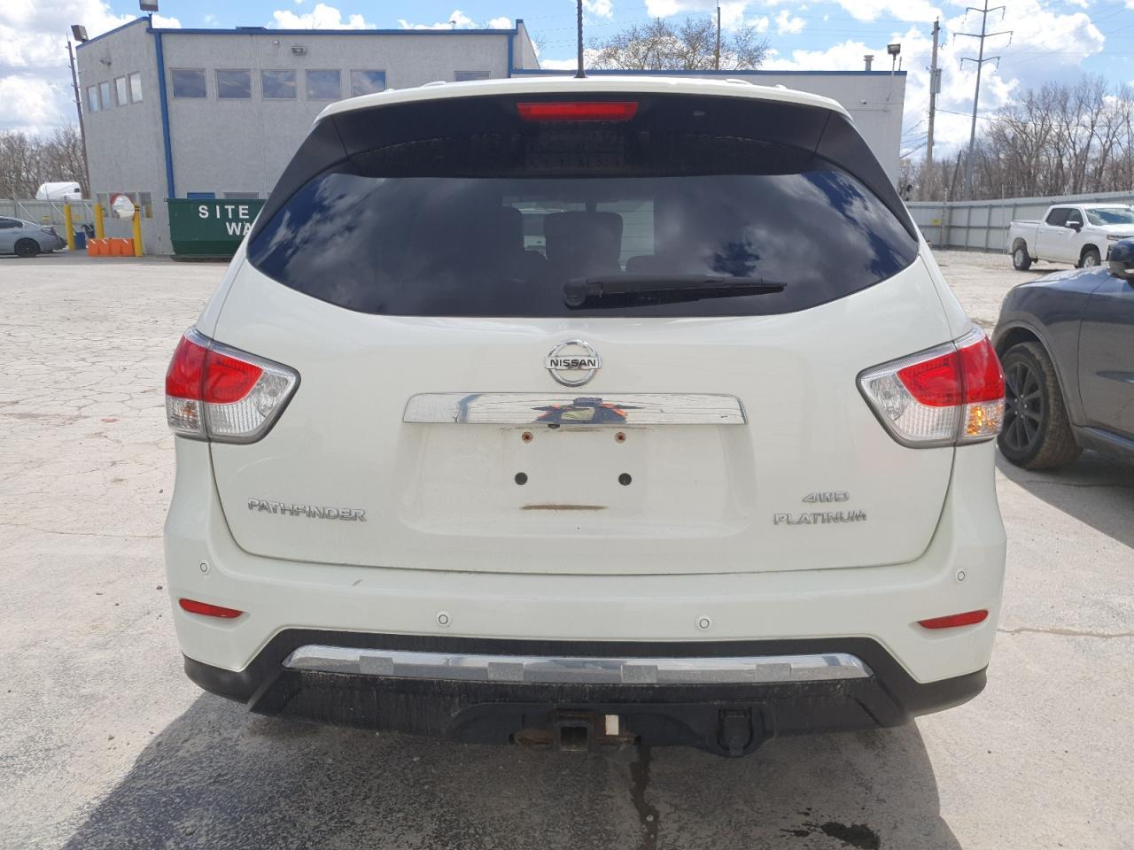 2013 NISSAN PATHFINDER - Фото 6
