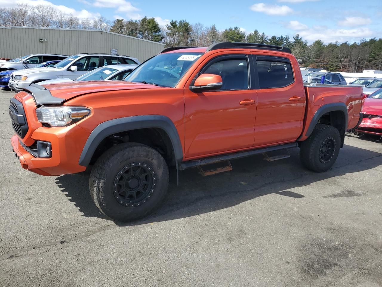 2017 TOYOTA TACOMA DOU