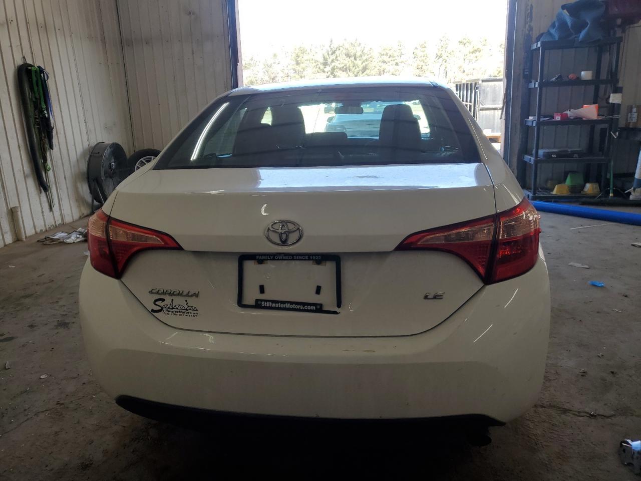 2019 TOYOTA COROLLA L - Фото 6