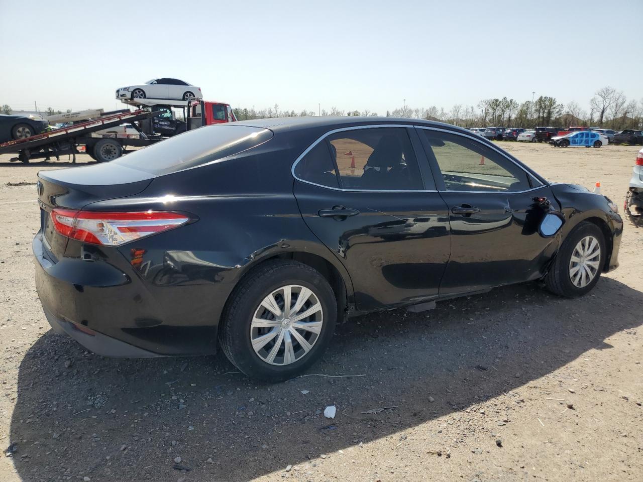 2018 TOYOTA CAMRY L - Image 3