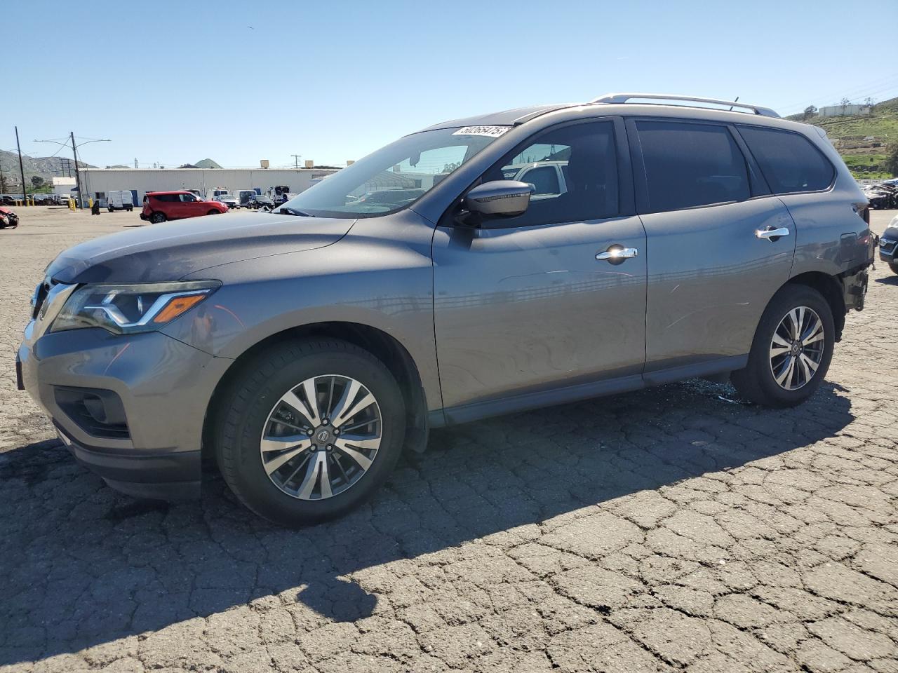 2017 NISSAN PATHFINDER
